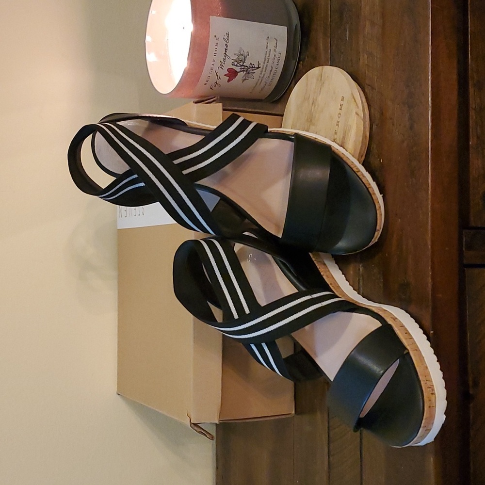 Steven By Steve Madden Natural Comfort Banded Sandals